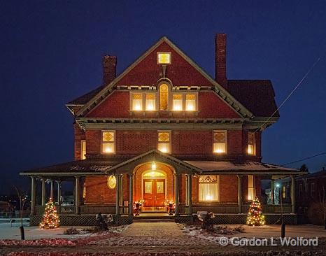 Holiday Lights_04015-21.jpg - Photographed at Smiths Falls, Ontario, Canada.